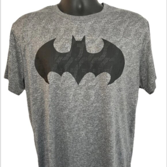 Batman Men Large Short Sleeve Multicolor Graphic Print polyester Tee - Picture 1 of 10